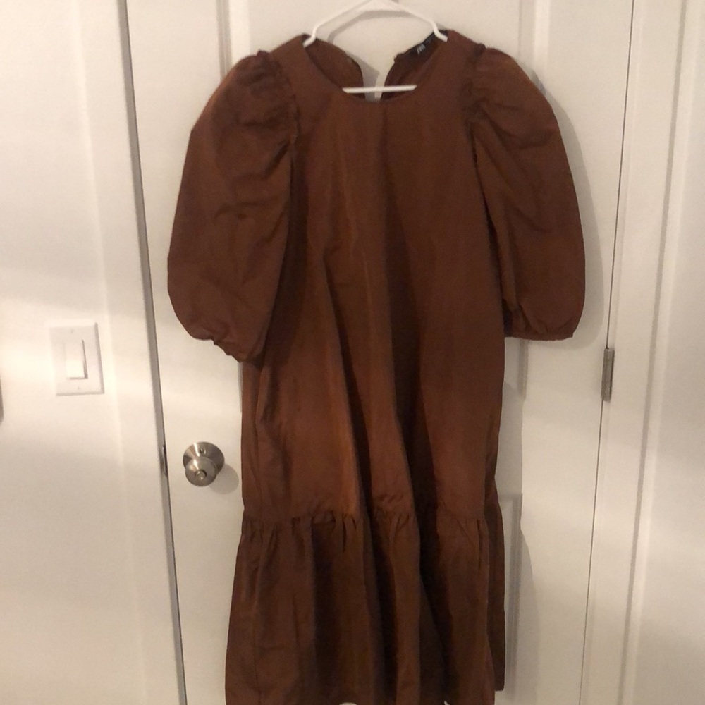 Zara puff sleeve midi dress - Picture 1 of 12